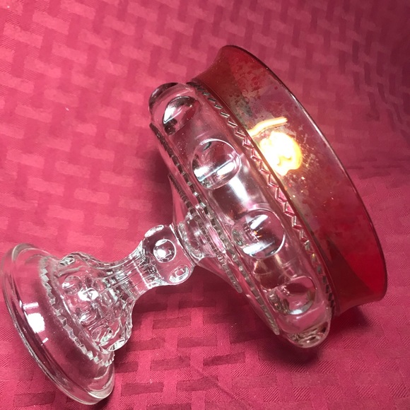 Lovely vintage serving bowl, 7 inches in diameter. - Picture 2 of 3